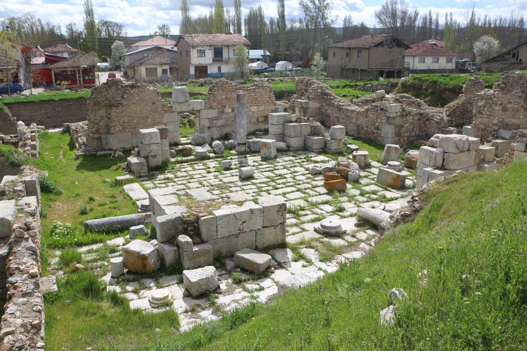 Sebastapolis Antik Kenti depremden etkilenmedi 2